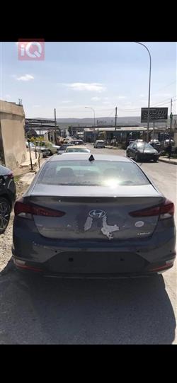 هیوندای ئەلەنترا